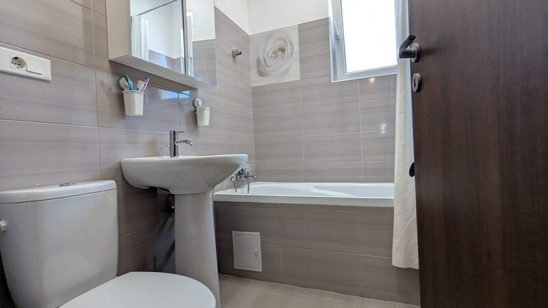 Berceni, Aparatorii Patriei, str Drumul Jilavei, parcare inclusa